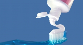 Thủ tục nhập khẩu kem đánh răng, nhập khẩu nước súc miệng
